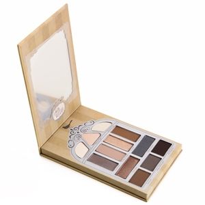 Pretty Vulgar Nightingale Smoky Eyeshadow Palette